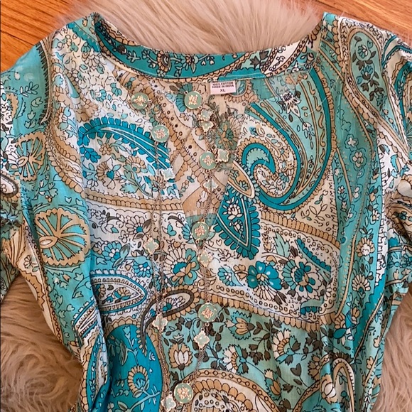 NWOT STUNNING TUNIC TOP OR BEACH COVER UP❤️ - Picture 6 of 8